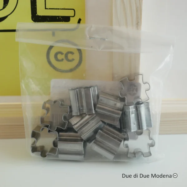 Tagliabiscotti mini puzzle Back and Koch