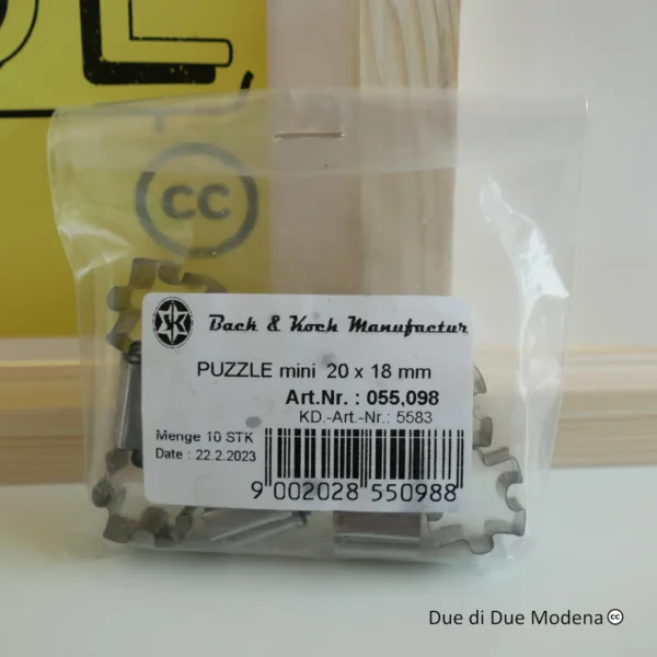 Tagliabiscotti mini puzzle Back & Koch - immagine 2
